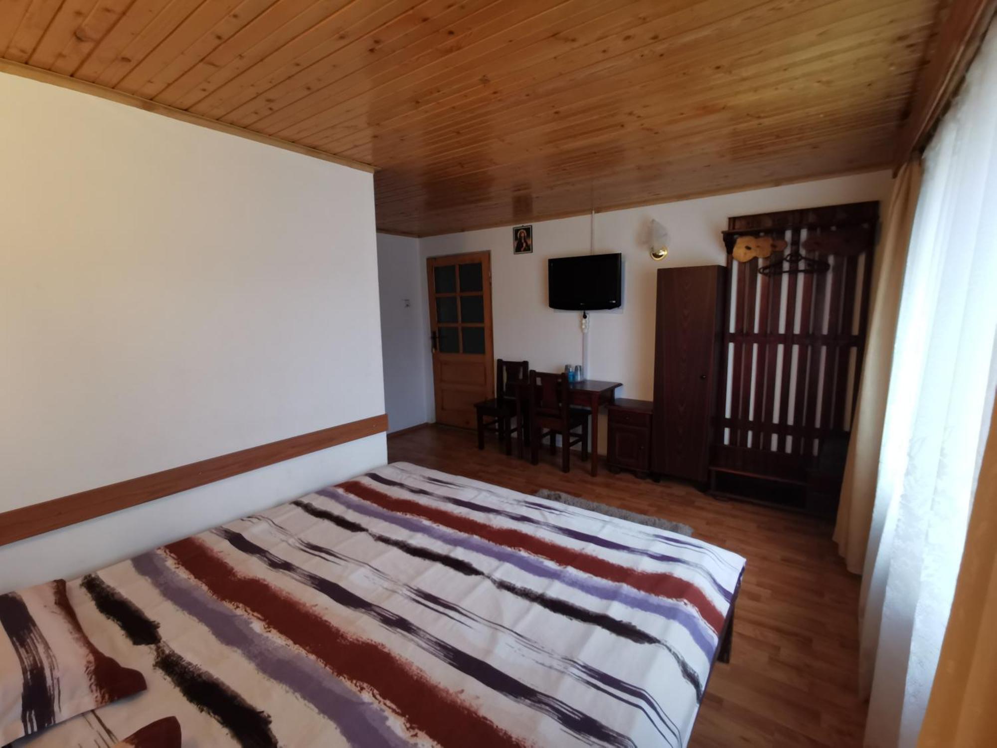 Nona Highland Home Moieciu de Jos Bagian luar foto