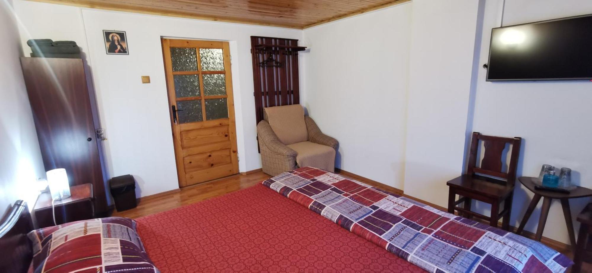 Nona Highland Home Moieciu de Jos Bagian luar foto